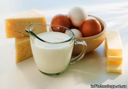 Велика кількість вуглеводів і молочних продуктів у раціоні псує сперму